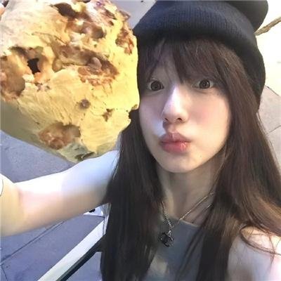 我曾被全世界推开唯独你